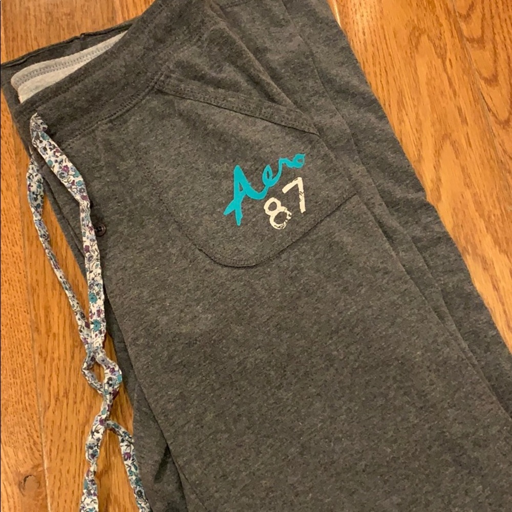 AERO sweatpants